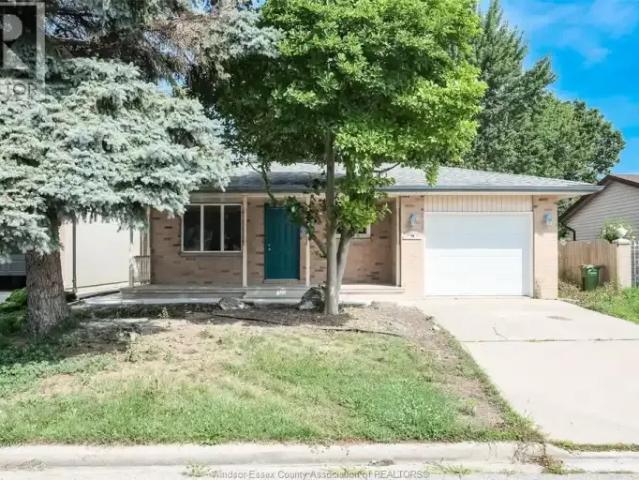 3 Bedroom Apartment Windsor ON 105269483