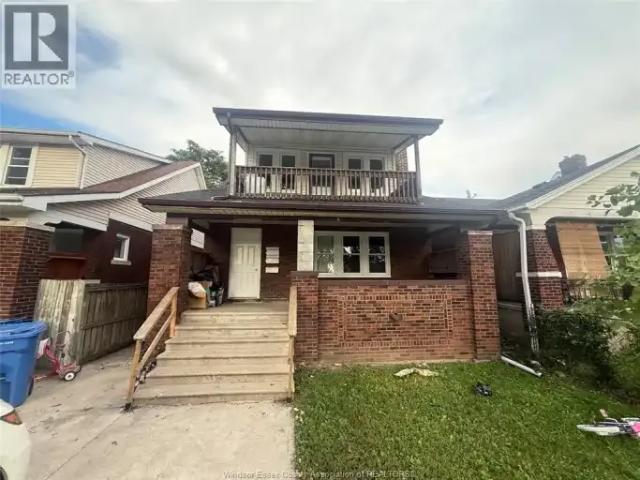 3 Bedroom Apartment Windsor ON 105643384