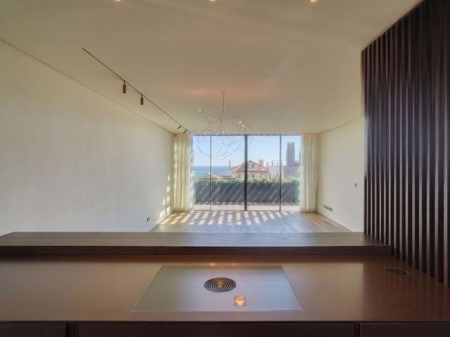 3 Bedroom Apartment with a view, São João do Estoril, Cascais