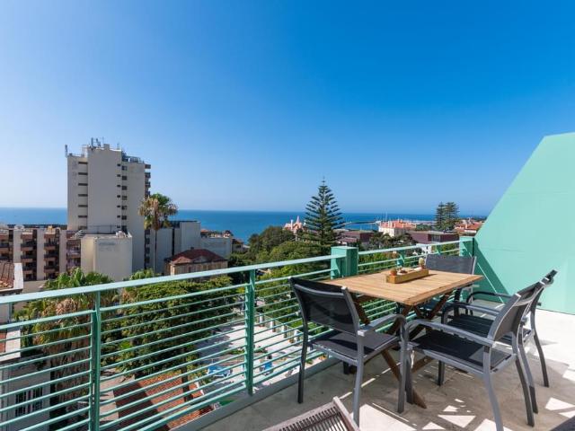 3 Bedroom Apartment with garden, Monte Estoril, Cascais