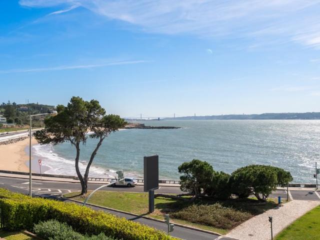 3 Bedroom Apartment with garden, Paço de Arcos, Oeiras