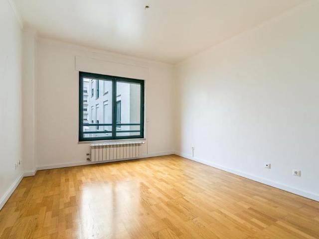 3 Bedroom Apartment with swimming pool, Lumiar, Lisboa