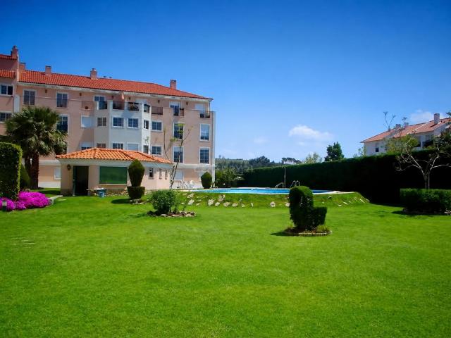 3 Bedroom Apartment with parking, Alapraia, Cascais