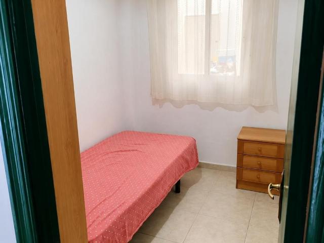 3 Bedroom Apartment with Terrace in Benimaclet, Valencia Amsterdam Apartments for Rent
