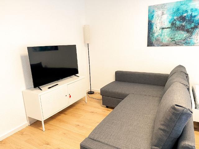 3 Bedroom Apartment with Terrace in Idstein – Perfect Connections & Comfort for Contractors & Business Travelers