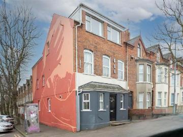 3 Bedroom Apartment, 46b Agincourt Avenue, QUEENS QUARTER