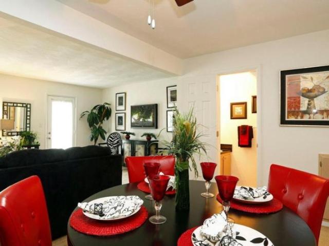 3 bedroom, Apex NC 27523 LS105518105