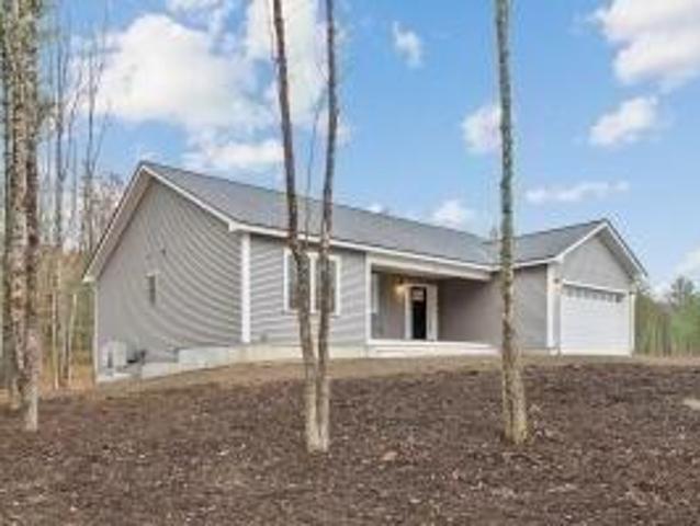 3 bedroom, Arundel ME 04046 105913126