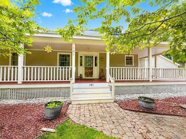 3 bedroom, Arlington VT 05250 105442424