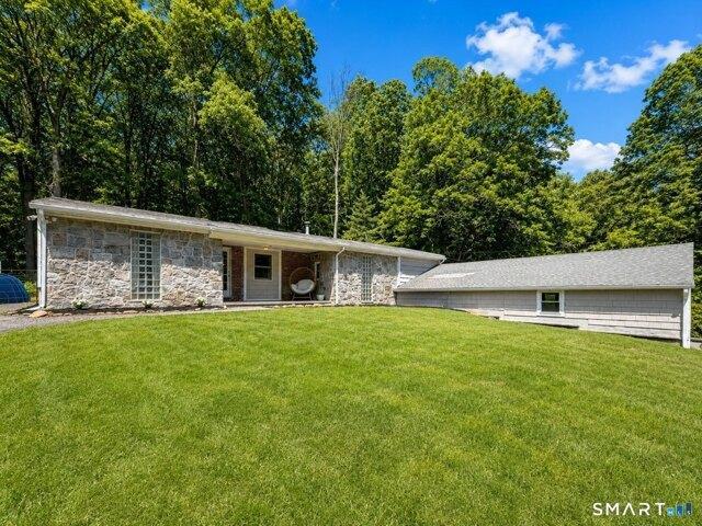 3 bedroom, Ashford CT 06278 104187753