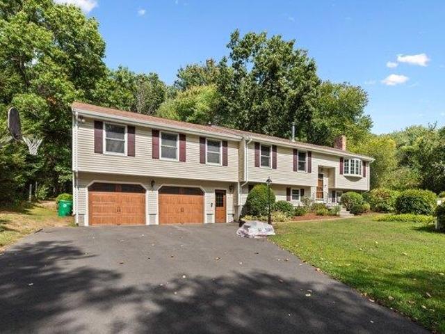 3 bedroom, Ashland MA 01721 105610246