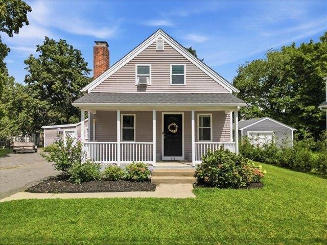 3 bedroom, Attleboro MA 02703 105417640