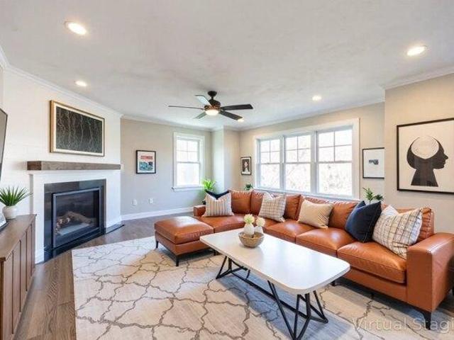 3 bedroom, Attleboro MA 02703 105514732