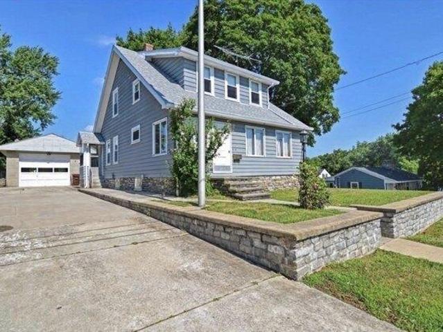 3 bedroom, Auburn MA 01501 104567892