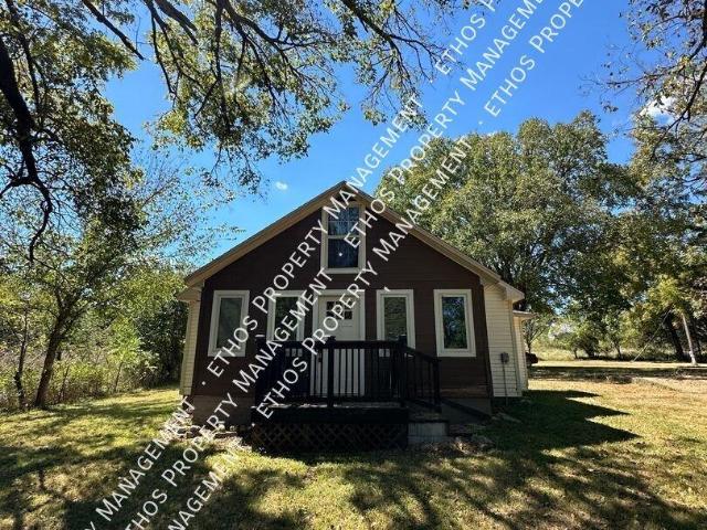 3 bedroom, Ava MO 65608 105297609