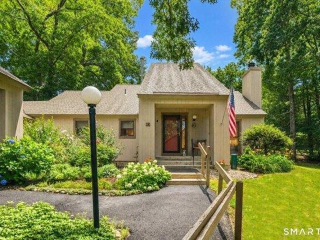 3 bedroom, Avon CT 06001 104807939