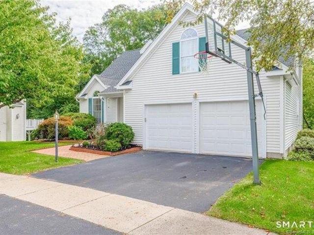 3 bedroom, Avon CT 06001 104810110