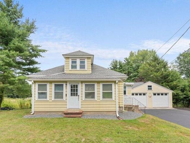 3 bedroom, Avon MA 02322 105414463