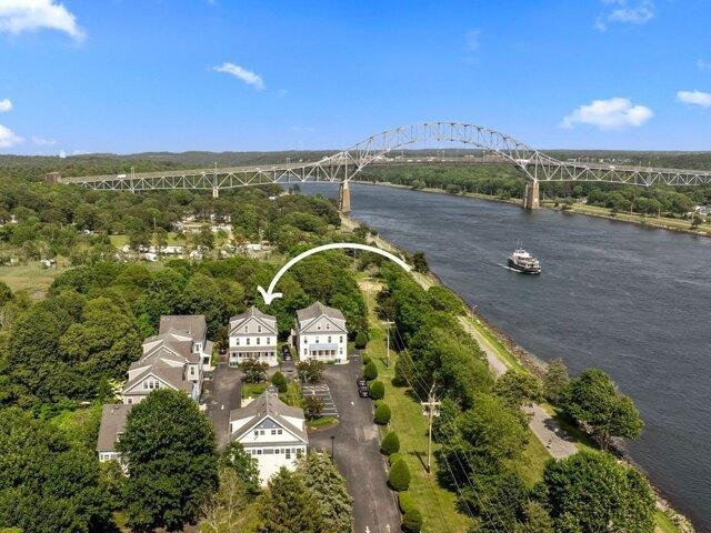 3 bedroom, Bourne MA 02532 105611458