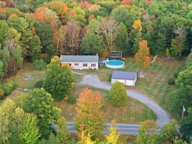 3 bedroom, Bowdoin ME 04287 105628832
