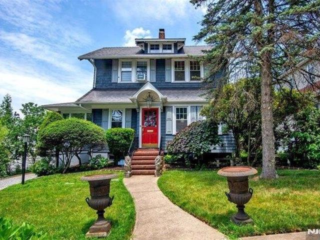3 bedroom, Bogota NJ 07603 105278104