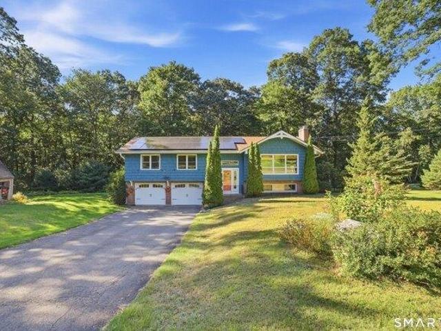 3 bedroom, Bolton CT 06043 105441912
