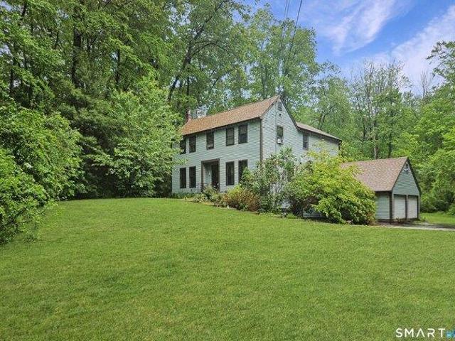 3 bedroom, Bolton CT 06043 105562635