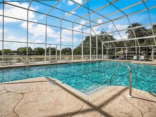 3 bedroom, Bonita Springs FL 34135 105989778