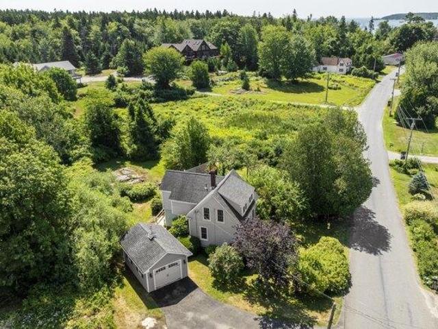 3 bedroom, Boothbay Harbor ME 04538 105550690