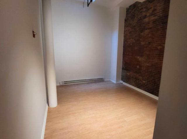 3 bedroom, Boston MA 02114 LS98488782