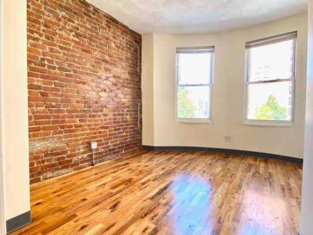 3 bedroom, Boston MA 02115 98397154