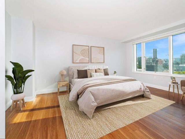 3 bedroom, Boston MA 02111 LS98396749