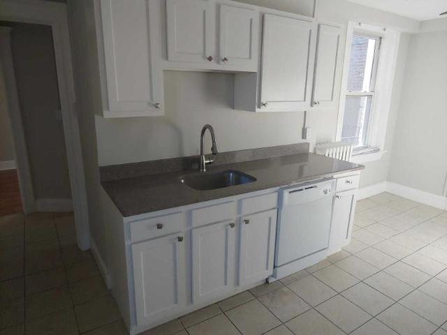 3 bedroom, Boston MA 02113 LS98601235