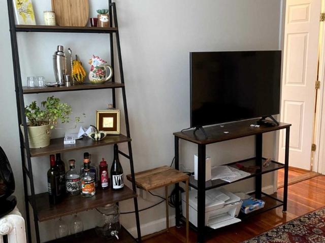 3 bedroom, Boston MA 02113 LS98397031