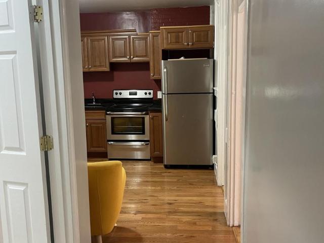3 bedroom, Boston MA 02113 98395071