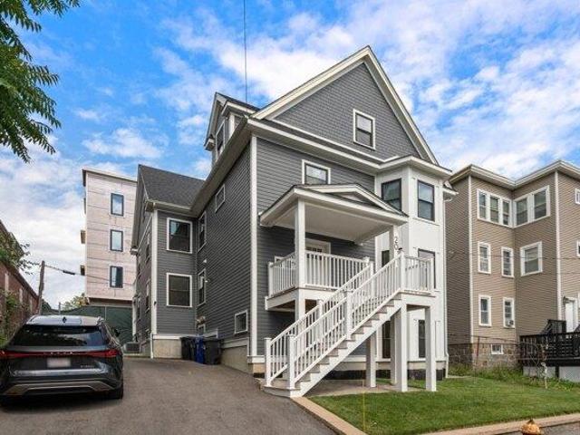 3 bedroom, Boston MA 02124 105547999