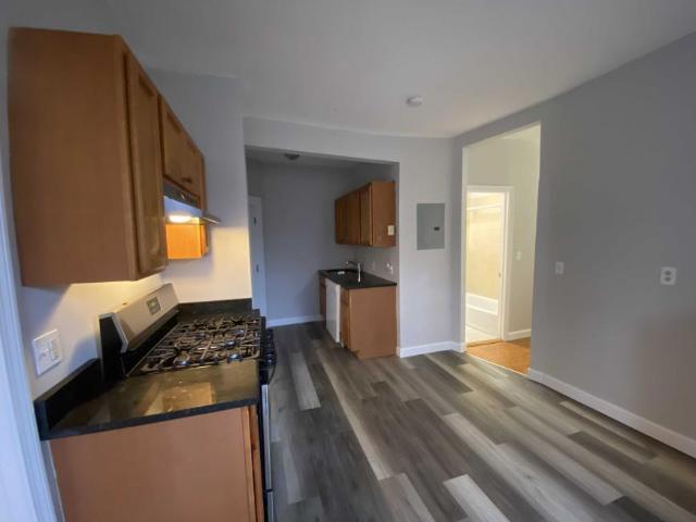 3 bedroom, Boston MA 02125 99509045