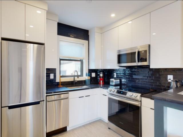 3 bedroom, Boston MA 02127 LS104648910
