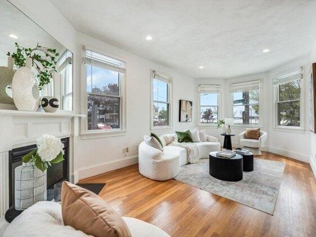 3 bedroom, Boston MA 02127 105386969