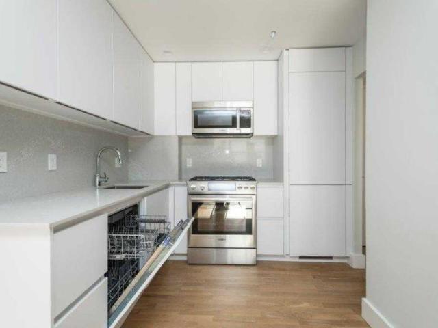 3 bedroom, Boston MA 02127 98396656