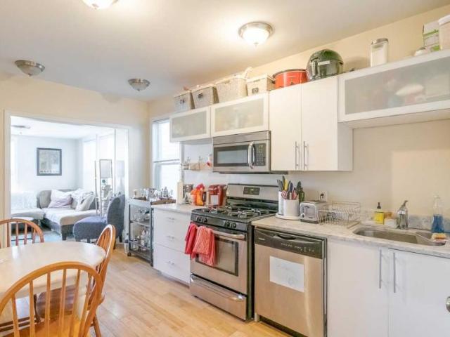 3 bedroom, Boston MA 02128 LS98395102