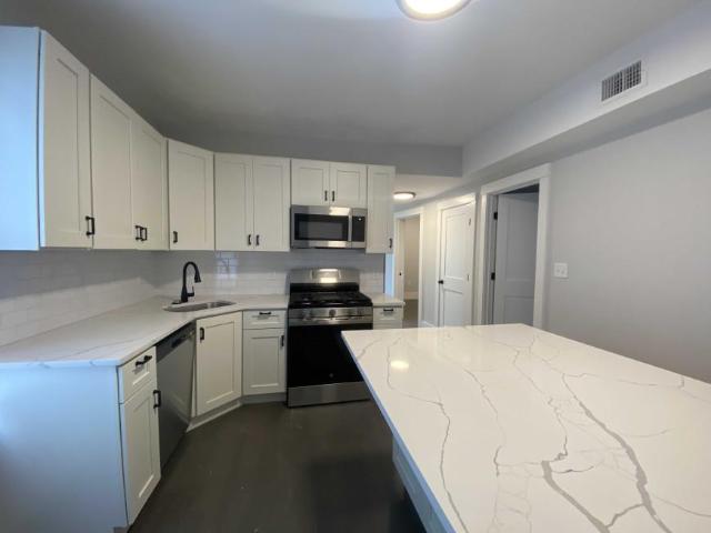 3 bedroom, Boston MA 02128 LS98397593