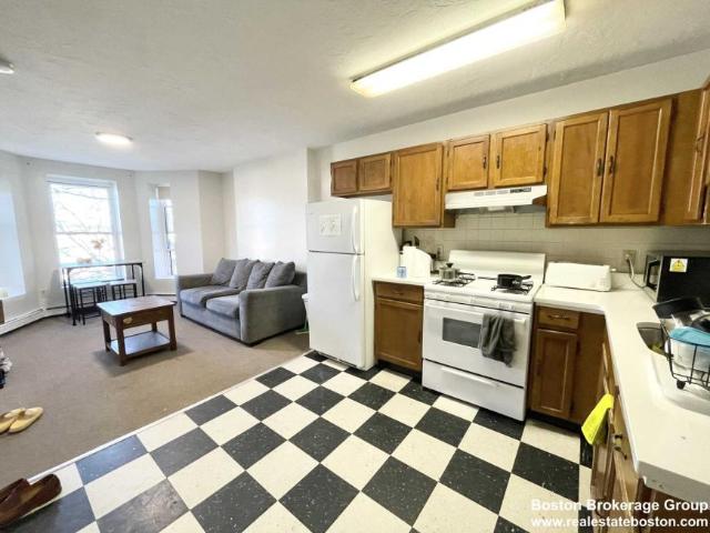 3 bedroom, Boston MA 02120 LS98395388