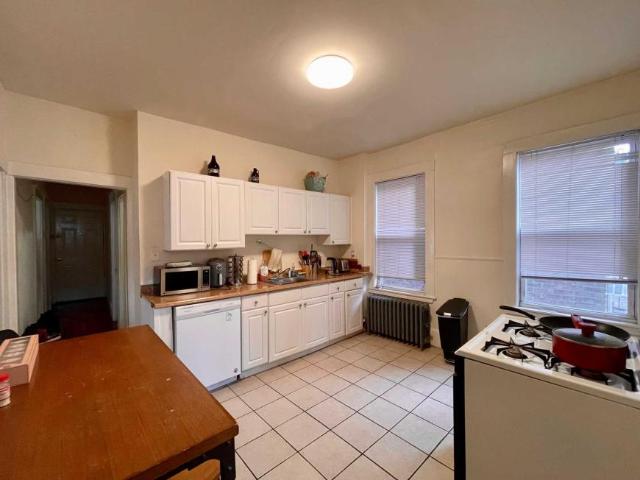 3 bedroom, Boston MA 02134 LS98601219