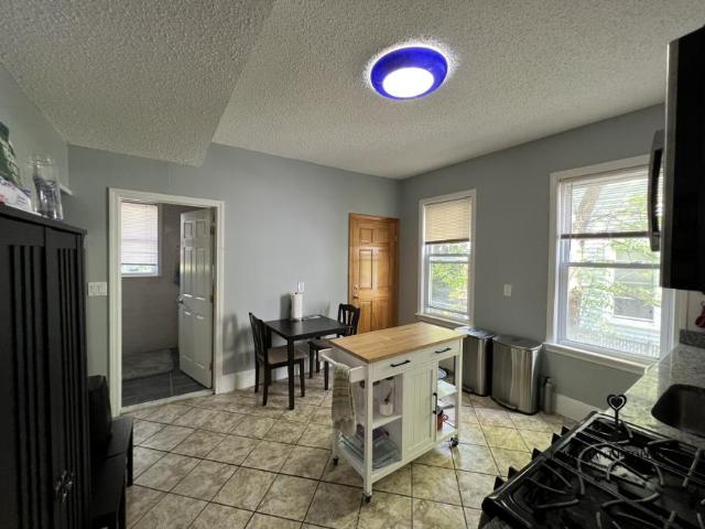 3 bedroom, Boston MA 02134 101599217