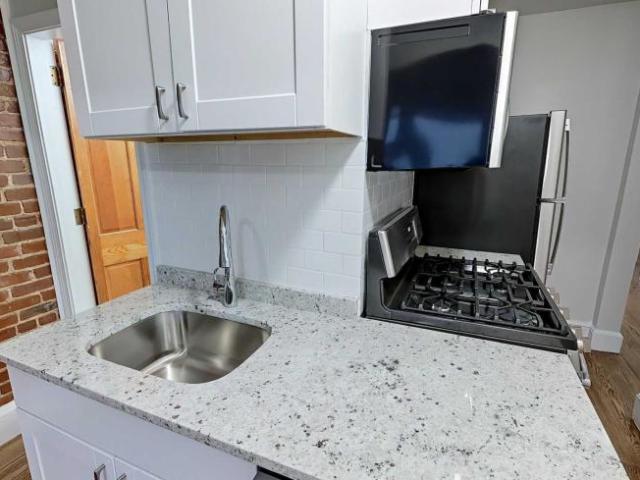 3 bedroom, Boston MA 02134 98396133