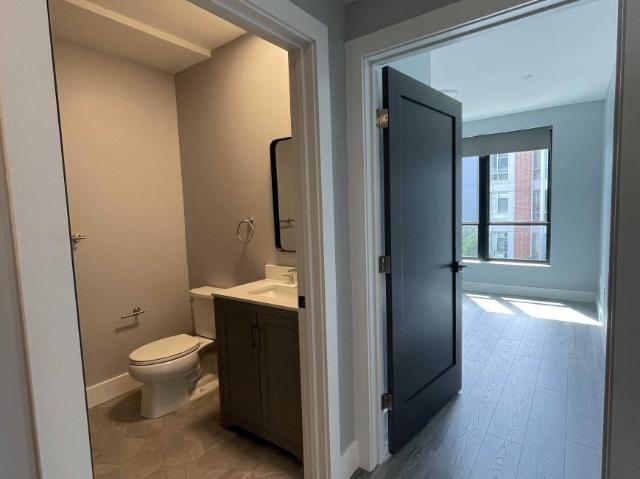 3 bedroom, Boston MA 02135 LS98421060