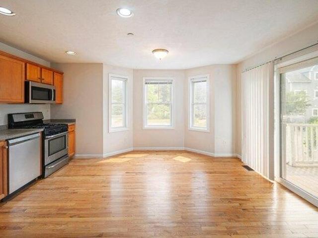 3 bedroom, Boston MA 02136 105558162