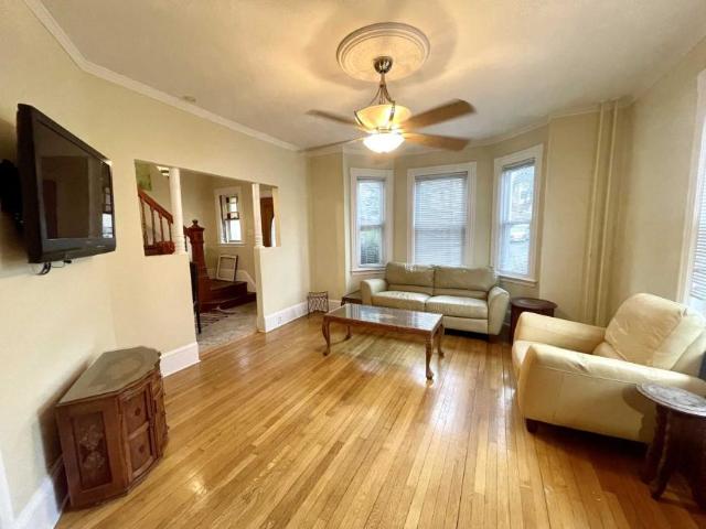 3 bedroom, Boston MA 02130 LS98396141