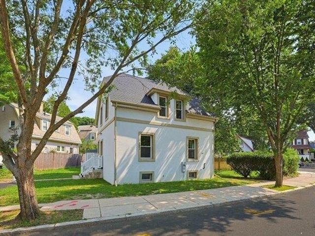 3 bedroom, Boston MA 02130 105427820